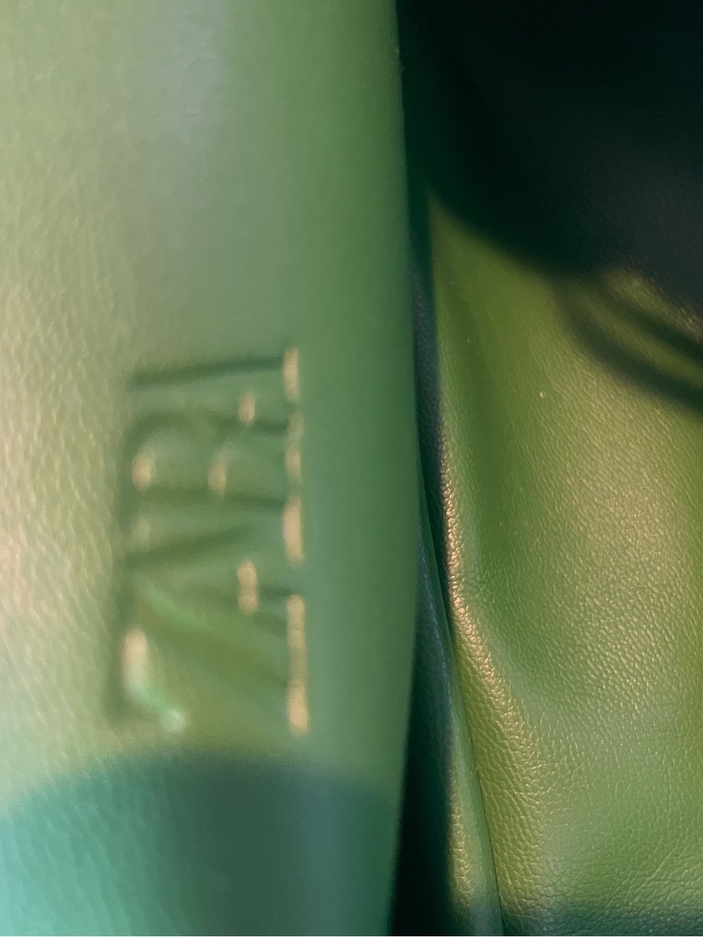 Women's Silver Bags | ZARA
United States
TRENDING NOW • Women's - Picture 6 of 13